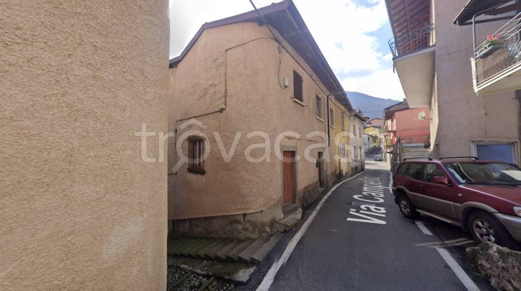 casa indipendente in vendita a Fonteno