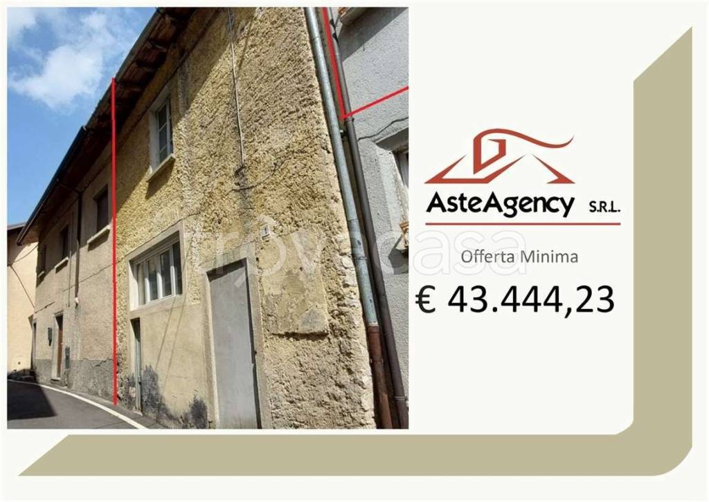 casa indipendente in vendita a Fonteno