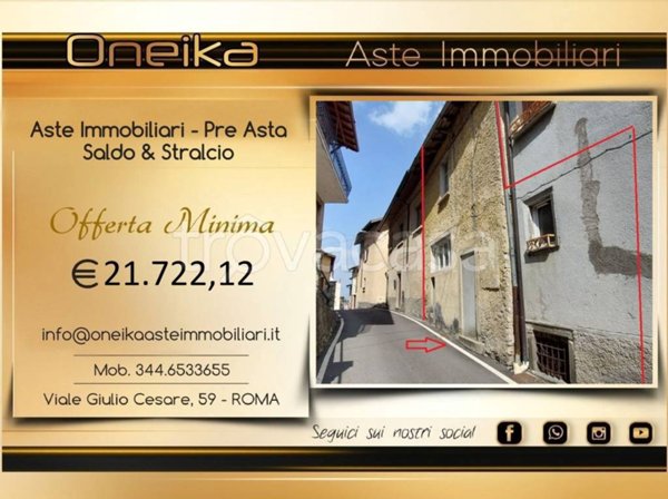 casa indipendente in vendita a Fonteno in zona Xino
