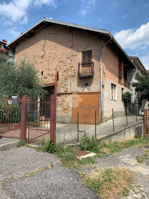 casa indipendente in vendita a Foresto Sparso