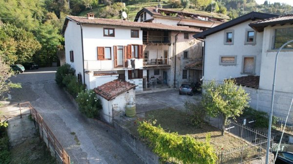 casa indipendente in vendita a Foresto Sparso