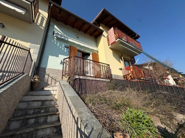 appartamento in vendita a Foresto Sparso in zona Chiesa