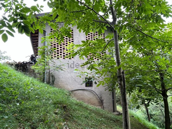 appartamento in vendita a Foresto Sparso in zona Dosso dell'Era
