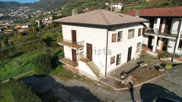 casa indipendente in vendita a Foresto Sparso