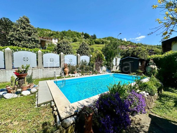 casa indipendente in vendita a Foresto Sparso in zona Chiesa