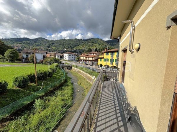 appartamento in vendita a Foresto Sparso in zona Chiesa