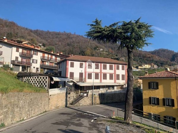 casa indipendente in vendita a Foresto Sparso in zona Chiesa