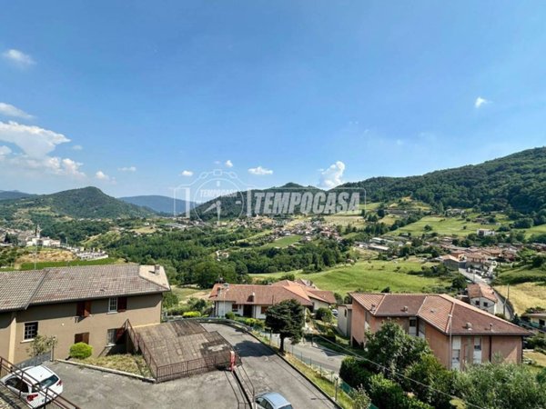 appartamento in vendita a Foresto Sparso in zona Chiesa