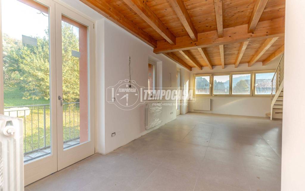 appartamento in vendita a Foresto Sparso