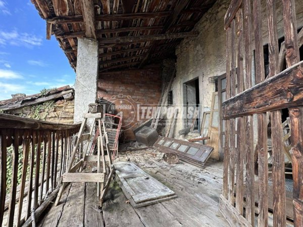 casa indipendente in vendita a Foresto Sparso