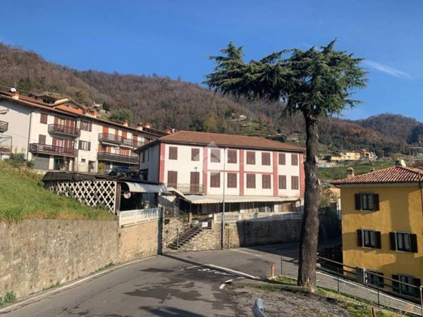 casa indipendente in vendita a Foresto Sparso in zona Chiesa