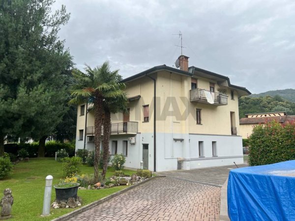 appartamento in vendita a Foresto Sparso in zona Chiesa