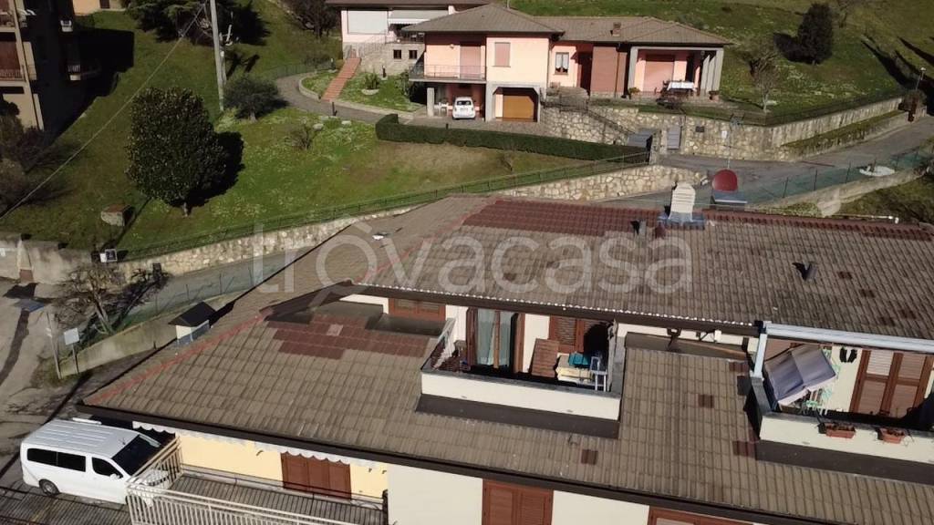 appartamento in vendita a Foresto Sparso in zona Chiesa