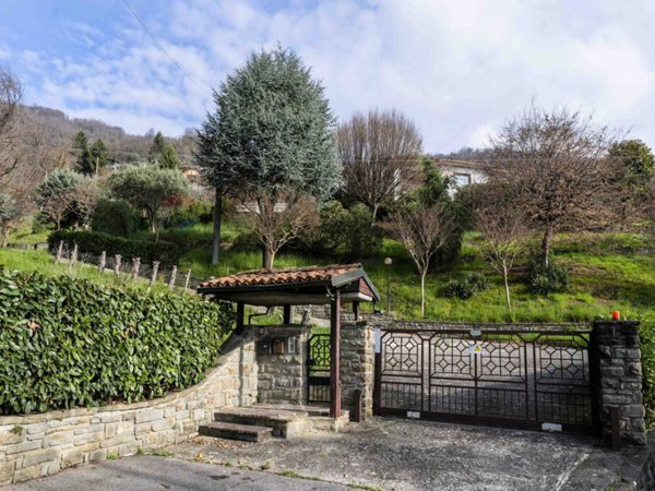 casa indipendente in vendita a Foresto Sparso