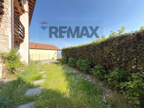 casale in vendita a Foresto Sparso in zona Chiesa