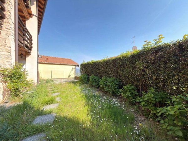 casa indipendente in vendita a Foresto Sparso in zona Chiesa