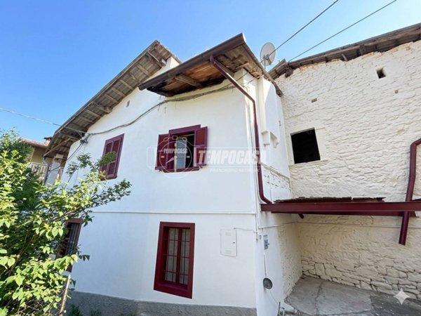 appartamento in vendita a Foresto Sparso