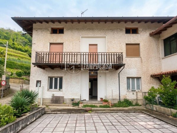 appartamento in vendita a Foresto Sparso in zona Gafforelli