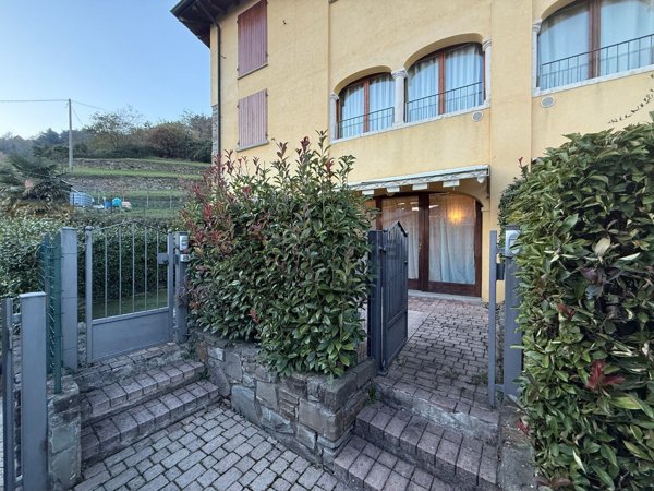appartamento in vendita a Foresto Sparso in zona Gafforelli