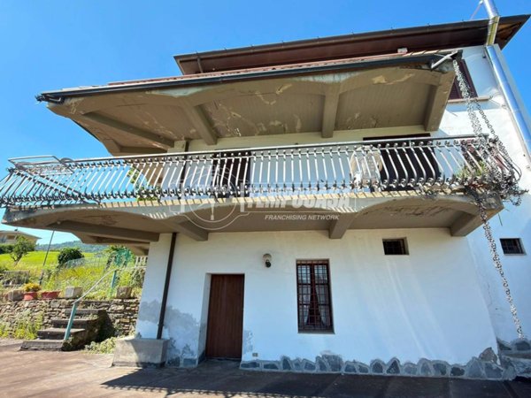 casa indipendente in vendita a Foresto Sparso in zona Tremellini