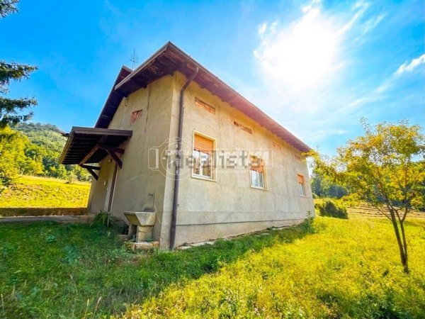 casa indipendente in vendita a Foresto Sparso in zona San Michele