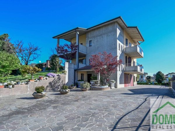 casa indipendente in vendita a Fornovo San Giovanni