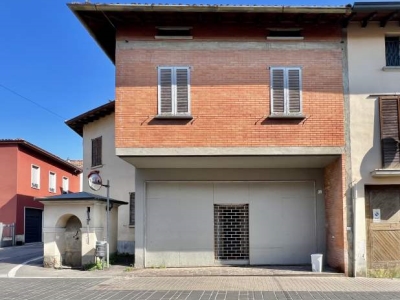 casa indipendente in vendita a Fornovo San Giovanni