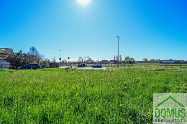 ufficio in vendita a Fornovo San Giovanni