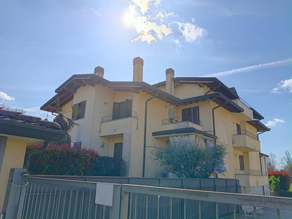 appartamento in vendita a Fornovo San Giovanni