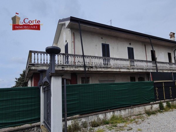 appartamento in vendita a Fornovo San Giovanni