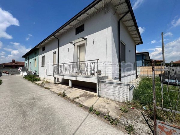 casa indipendente in vendita a Fornovo San Giovanni