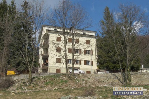 appartamento in vendita a Fuipiano Valle Imagna