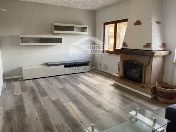appartamento in vendita a Fuipiano Valle Imagna