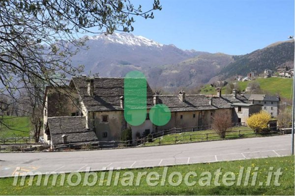 appartamento in vendita a Fuipiano Valle Imagna