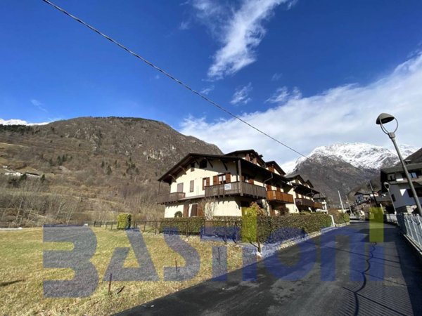 appartamento in vendita a Gandellino in zona Gromo San Marino