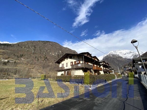 appartamento in vendita a Gandellino