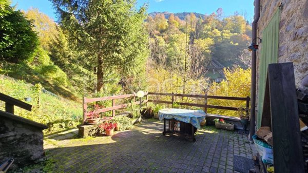 appartamento in vendita a Gandellino in zona Pietra