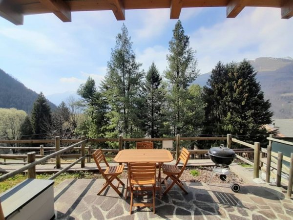 appartamento in vendita a Gandellino in zona Pietra