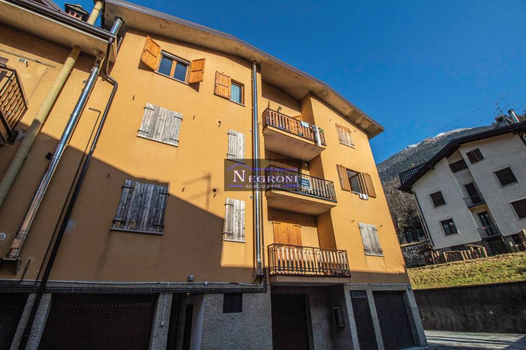 appartamento in vendita a Gandellino in zona Grabiasca