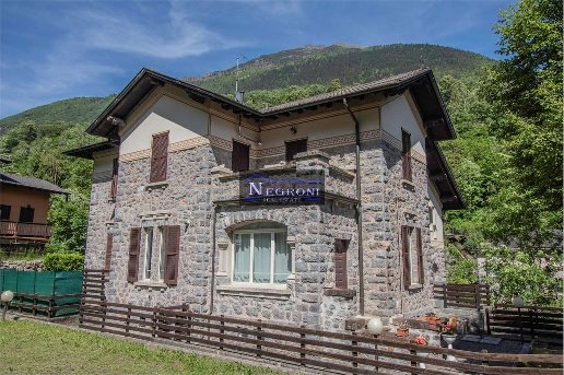 appartamento in vendita a Gandellino in zona Grabiasca