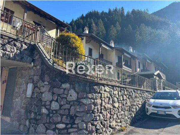 appartamento in vendita a Gandellino in zona Foppi
