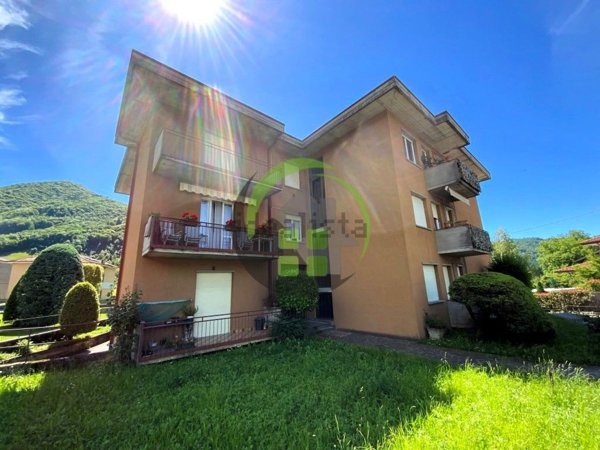 appartamento in vendita a Gandino