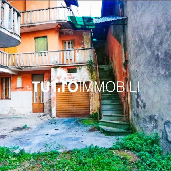 casa semindipendente in vendita a Gandino