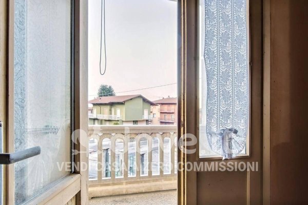 casa indipendente in vendita a Gandino