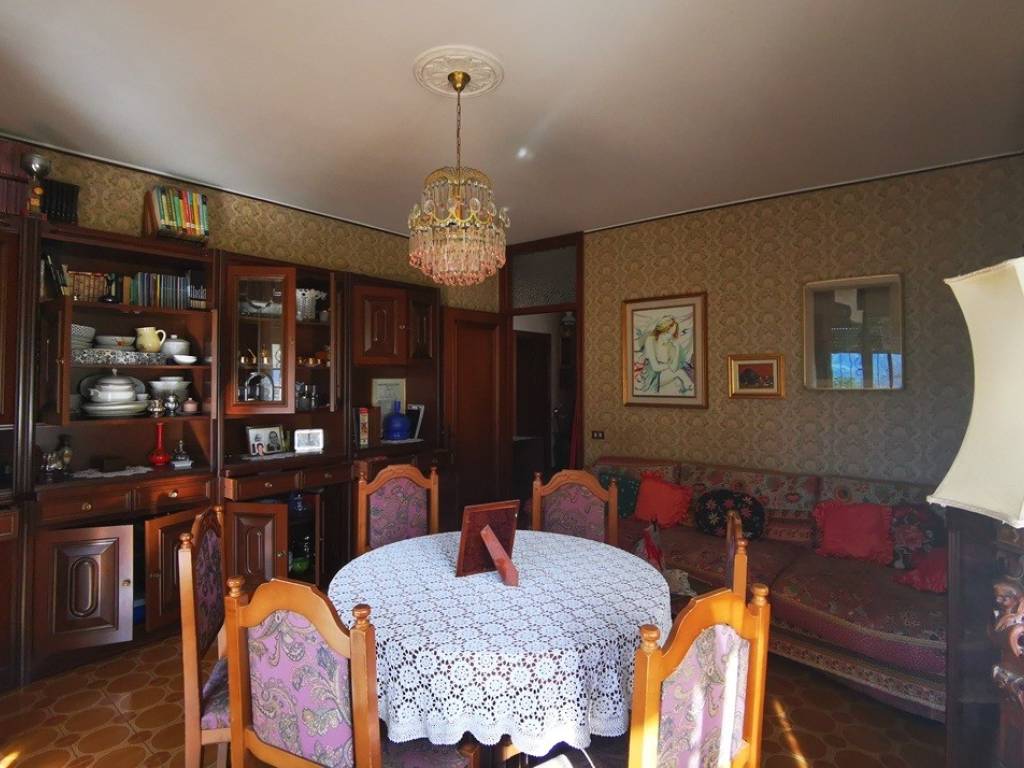 appartamento in vendita a Gandino