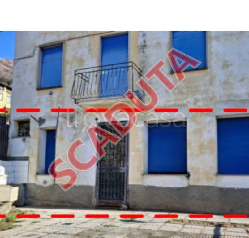 appartamento in vendita a Gandino