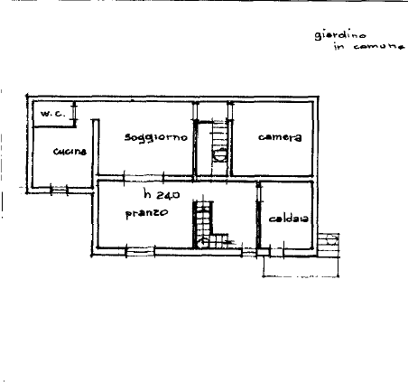casa indipendente in vendita a Gandino