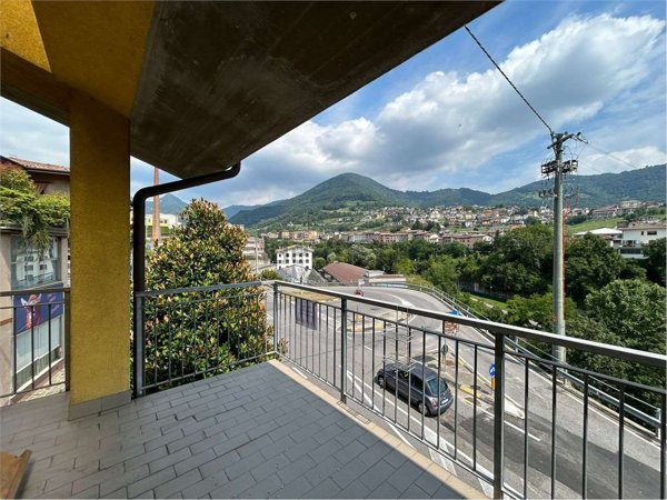 appartamento in vendita a Gandino