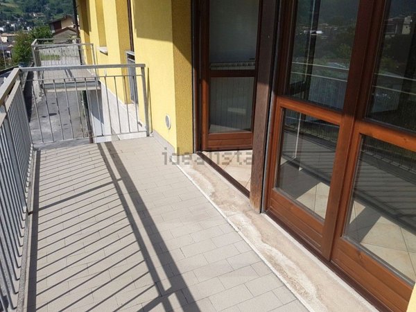 appartamento in vendita a Gandino