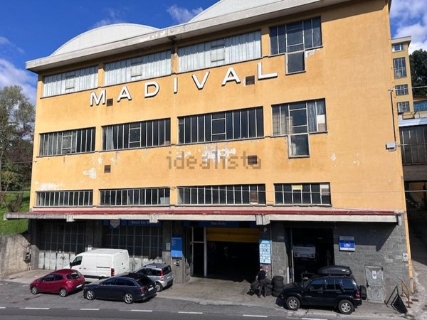 locale di sgombero in vendita a Gandino